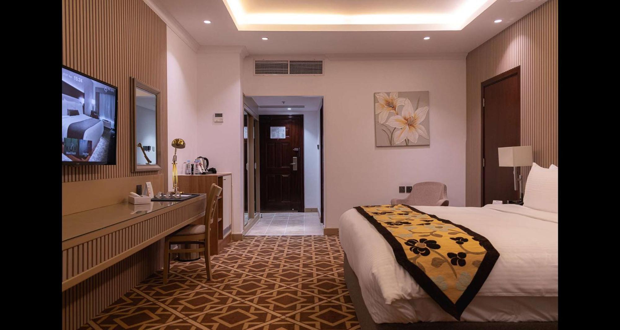Best Western Plus Jeddah Hotel Madinah Road Экстерьер фото